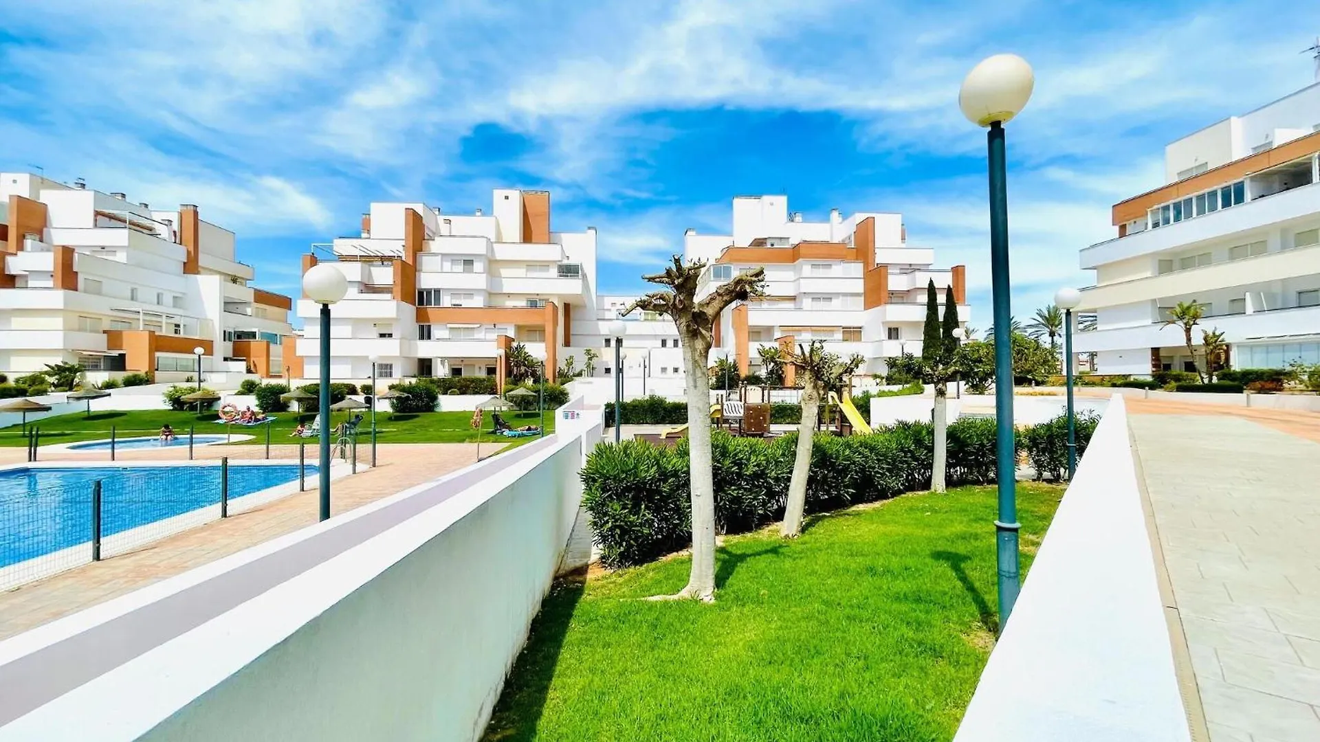 Nice Apartment With Shared Pool Roquetas de Mar