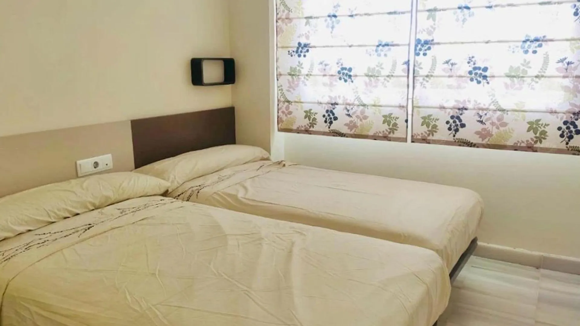 Nice Apartment With Shared Pool Roquetas de Mar