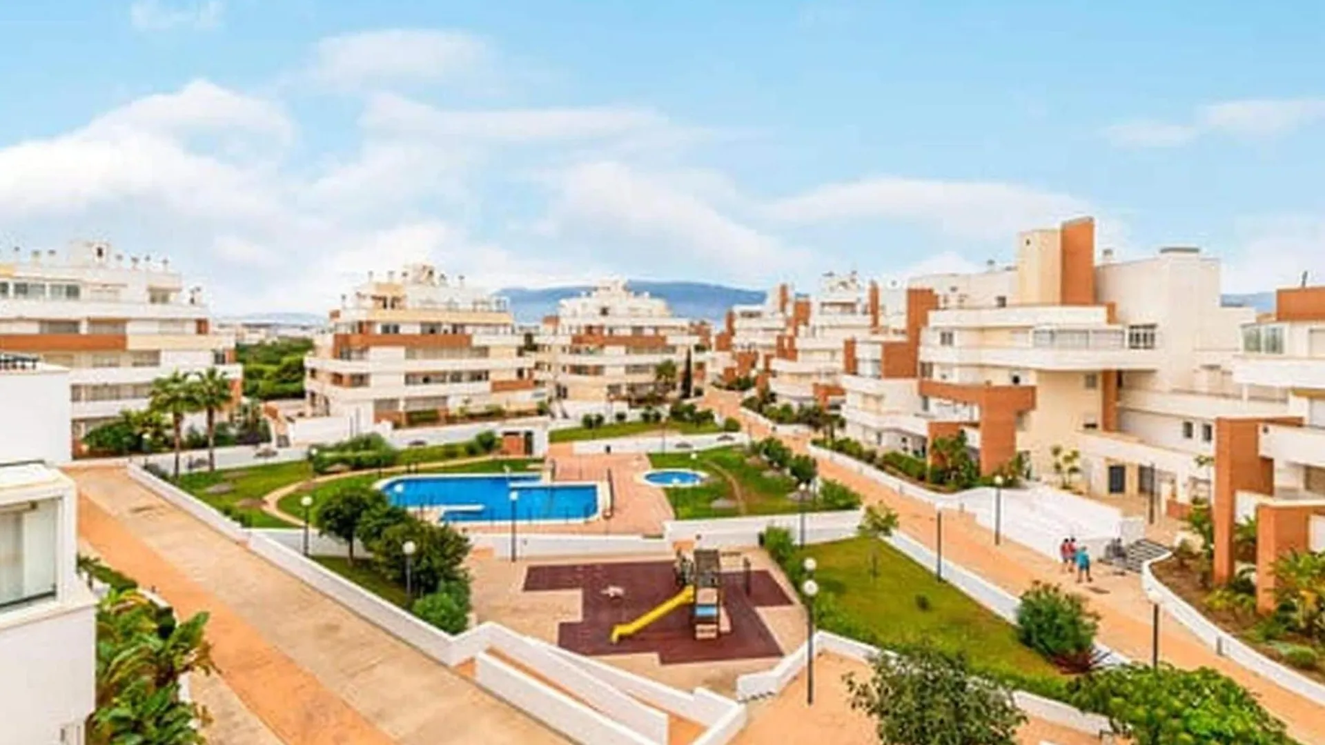 Nice Apartment With Shared Pool Roquetas de Mar
